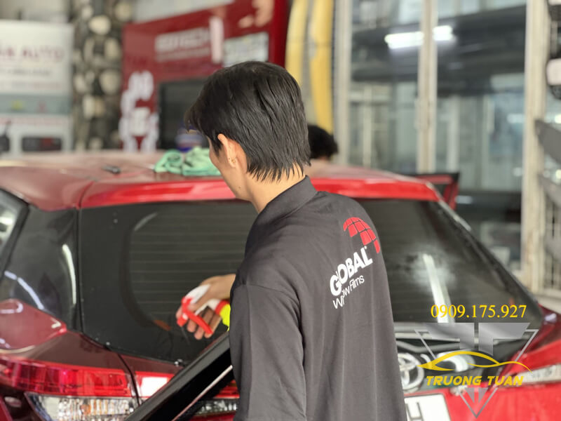 Phim Cách Nhiệt ô tô 6